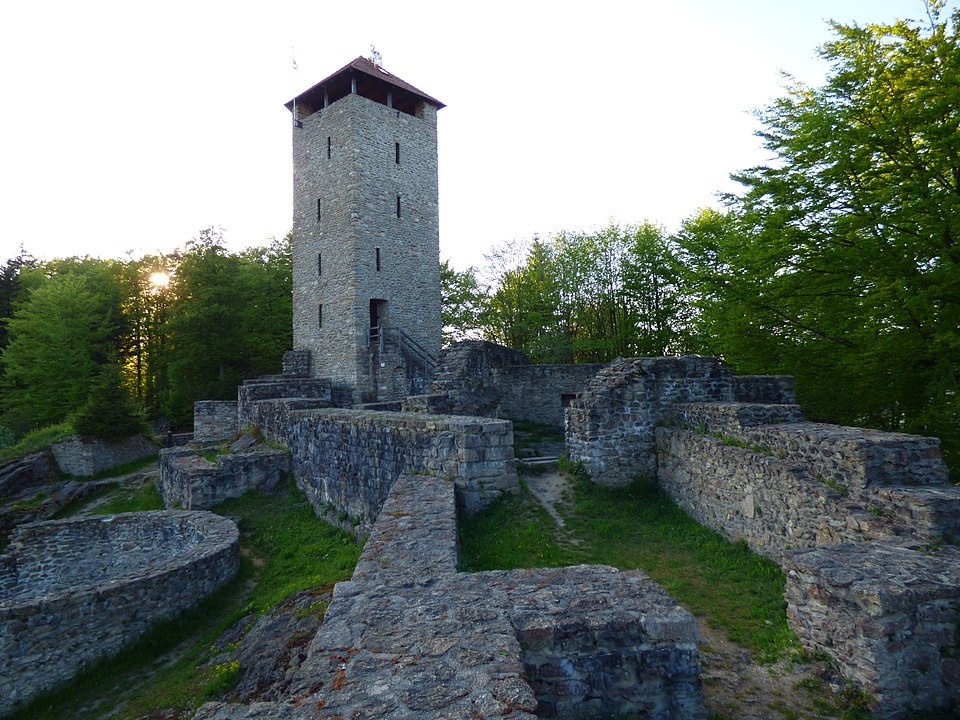 Burg Altnußberg Landkreis Regen - Burgruine Altnußberg bei Geiersthal in der ErlebnisRegion Bayerischer Wald