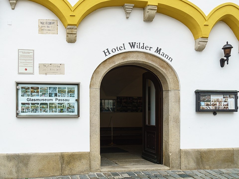 Glasmuseum Passau - Hotel Wilder Mann - Glasmuseum Passau in der ErlebnisRegion Bayerischer Wald