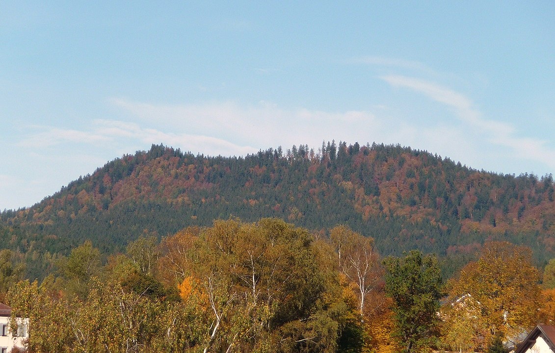 Blcik von Zwiesel auf den Hennenkobel - Hennenkobel in der ErlebnisRegion Bayerischer Wald