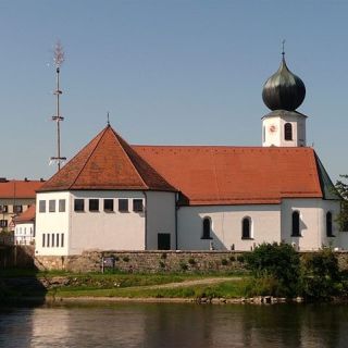 Pfarrkirche Sankt Peter und Paul in Chamerau - Chamerau in der ErlebnisRegion Bayerischer Wald