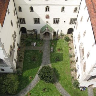 Luftbild Innenhof - Schloss Egg bei Bernried in der ErlebnisRegion Bayerischer Wald