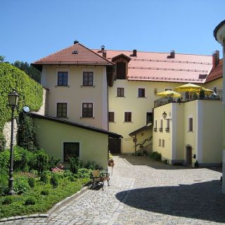 Schloss Fürsteneck - Schloss Fürsteneck in der ErlebnisRegion Bayerischer Wald