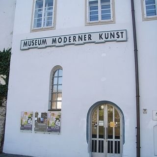 Museumseingang - Museum Moderner Kunst Passau in der ErlebnisRegion Bayerischer Wald
