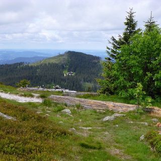 Kleiner Arber mit Chamer Hütte - Kleiner Arber in der ErlebnisRegion Bayerischer Wald