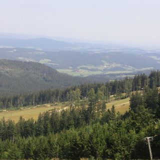 Blick vom Geißkopf Richtung Bodenmais - Geißkopf in der ErlebnisRegion Bayerischer Wald